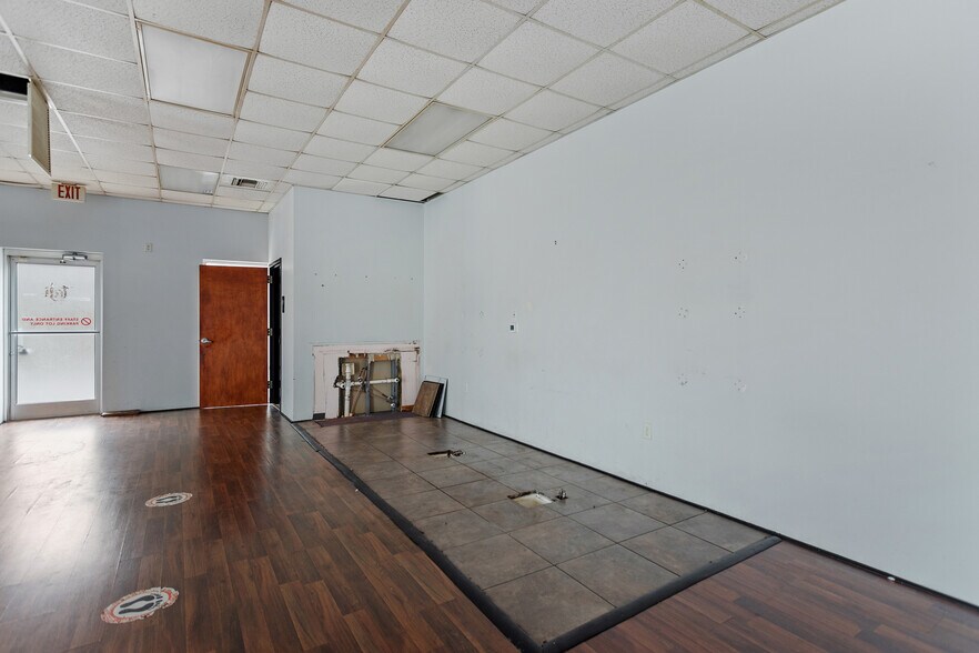 More Photos Of 2200 E Millbrook Rd, Raleigh Office For Lease