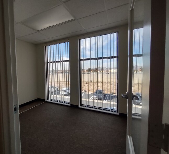 More Photos Of 12021 Jacaranda Ave, Hesperia Medical For Lease