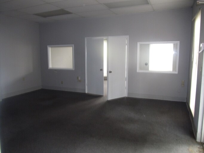 More Photos Of 1200 Division St, Nashville Office For Lease