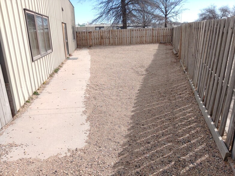 More Photos Of 4805 S 16th St, Lincoln Daycare Center For Lease