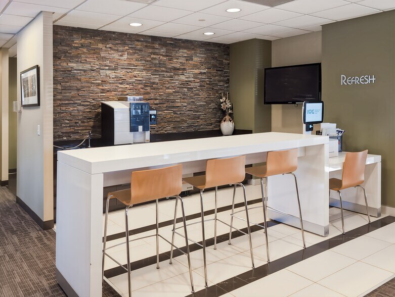 More Photos Of 100 Horizon Center Blvd, Hamilton Coworking Space