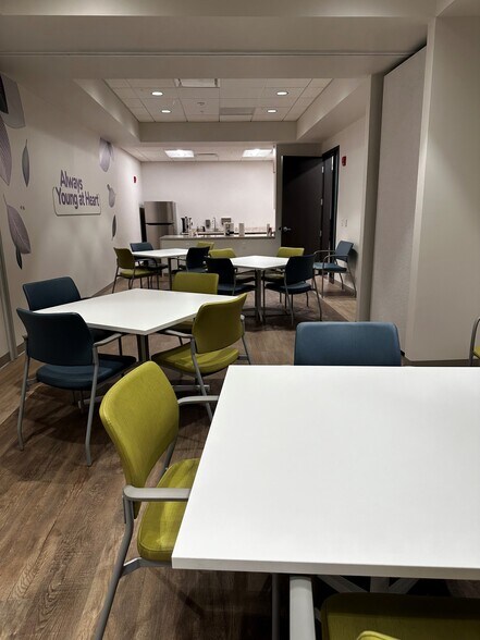 More Photos Of 4074 Northlake Blvd, Palm Beach Gardens Freestanding For Sale