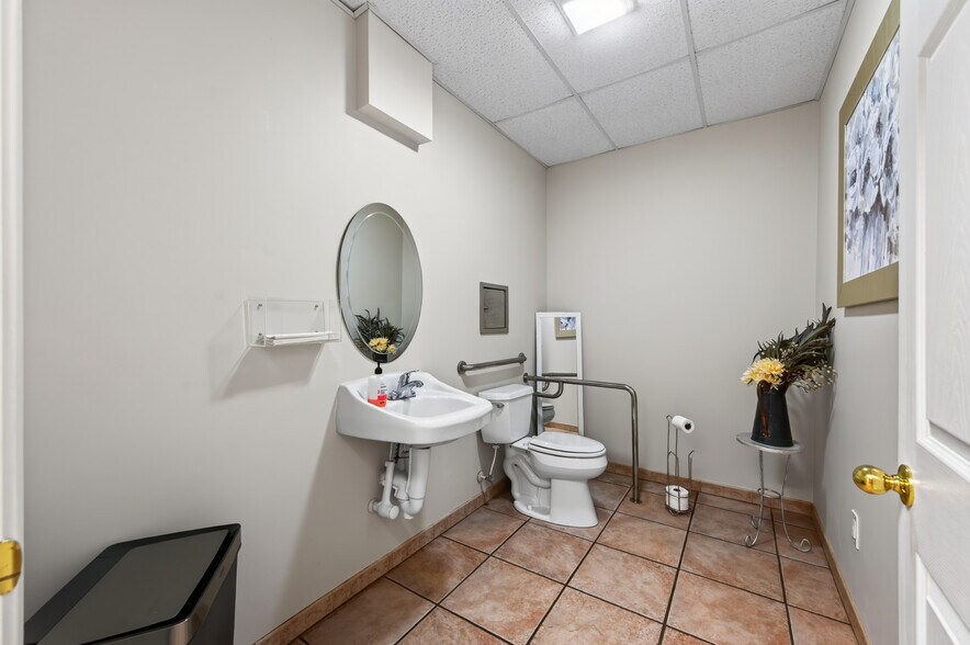 More Photos Of 1661 Turner Spur Rd, Fancy Gap Healthcare For Sale