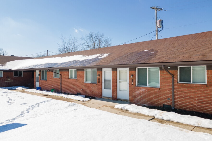 More Photos Of 4337 Hill Ave, Toledo Apartments For Sale
