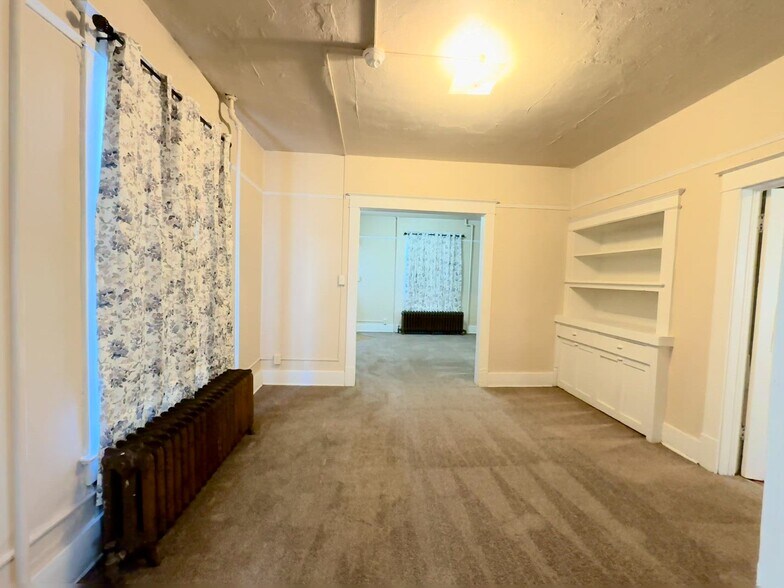 More Photos Of 204 W 15th St, Pueblo Apartments For Sale
