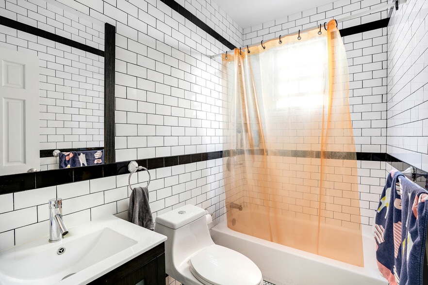 More Photos Of 119 33rd St, Brooklyn Apartments For Sale