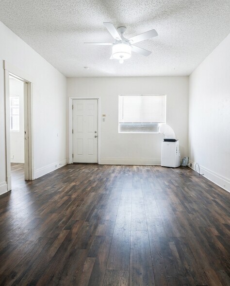 More Photos Of 429 10th St, Sparks Multifamily For Sale