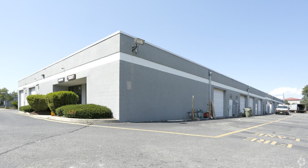 More Photos Of 1545 Route 37 W, Toms River Light Distribution For Lease