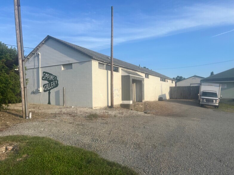 More Photos Of 1205 Spring St, Latrobe Unknown For Lease