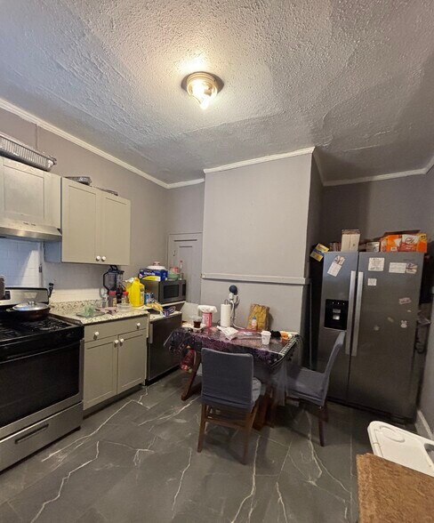 More Photos Of 53 N Day St, Orange Apartments For Sale