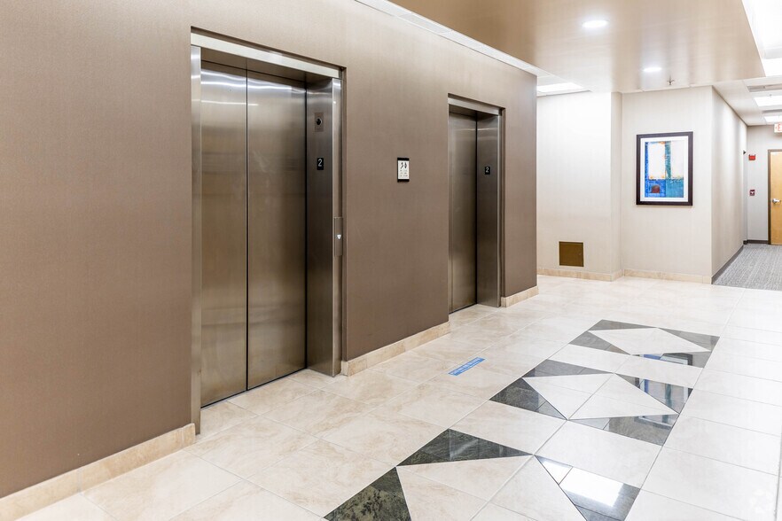 More Photos Of 15300 S Jog Rd, Delray Beach Medical For Lease