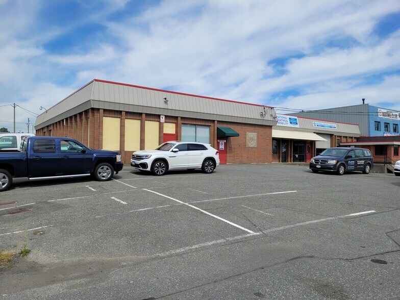 Primary Photo Of 2227-2229 Wilgress Rd, Nanaimo Light Distribution For Sale