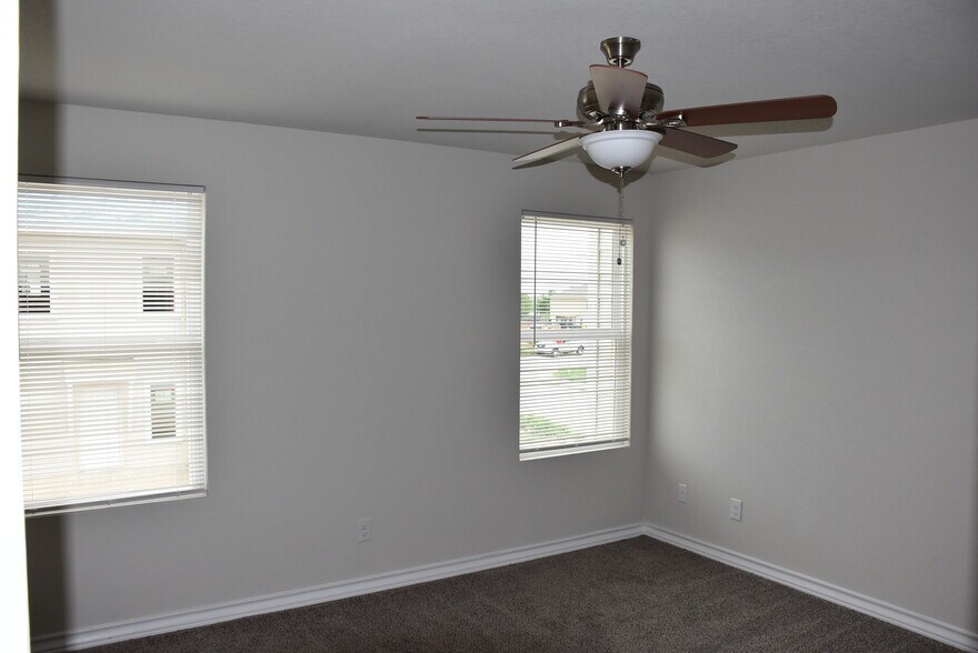 More Photos Of 6002 Shashi Place, San Antonio Apartments For Sale