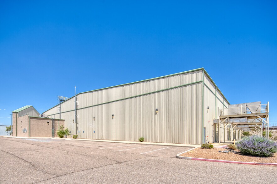 More Photos Of 2810 Karsten Ct SE, Albuquerque Manufacturing For Lease