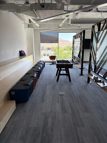 More Photos Of 13693 S 200 W, Draper Office For Lease