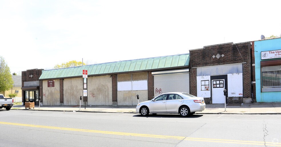 More Photos Of 200-210 W 1st St, Mount Vernon Storefront For Sale