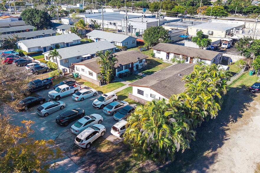 More Photos Of 14260 SW 88th Ave, Palmetto Bay Apartments For Sale