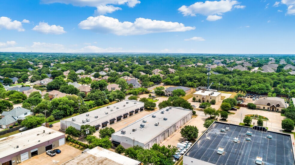 More Photos Of 1900 Industrial Blvd, Colleyville Light Manufacturing For Lease