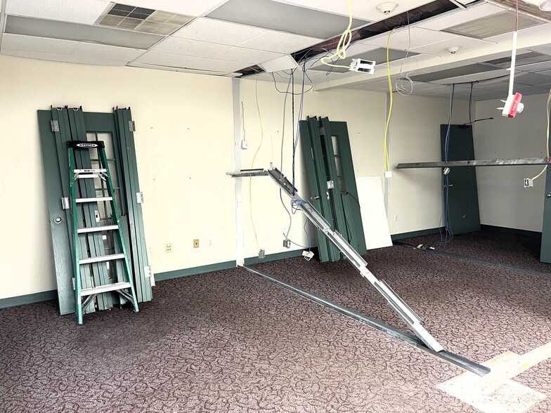 More Photos Of 203 E Browning Rd, Bellmawr Storefront Retail Office For Sale