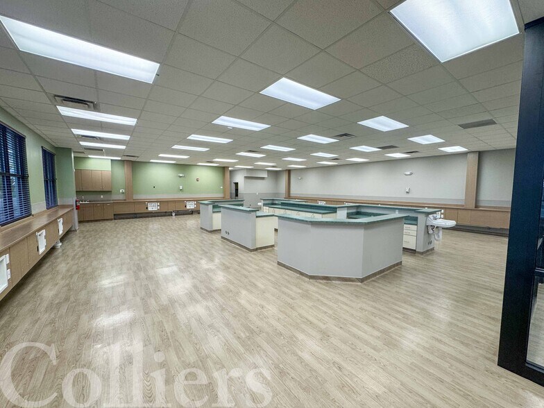 More Photos Of 2001 Bench Rd, Pocatello Medical For Sale