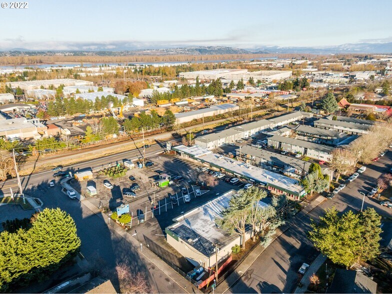 More Photos Of NE Sandy Blvd and 131st Ave, Portland Land For Sale