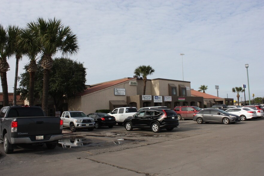 More Photos Of 4355-4535 S Padre Island Dr, Corpus Christi Unknown For Lease