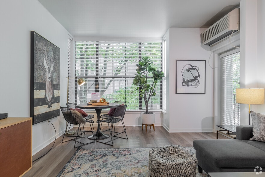 More Photos Of 1102 NW Lovejoy St, Portland Apartments For Lease