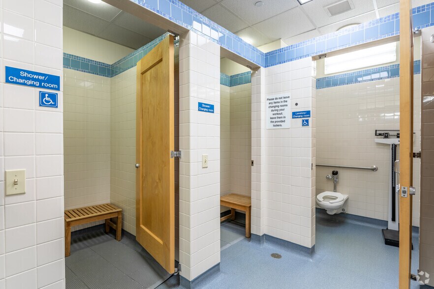 More Photos Of 100 Manhattanville Rd, Purchase Office For Sale