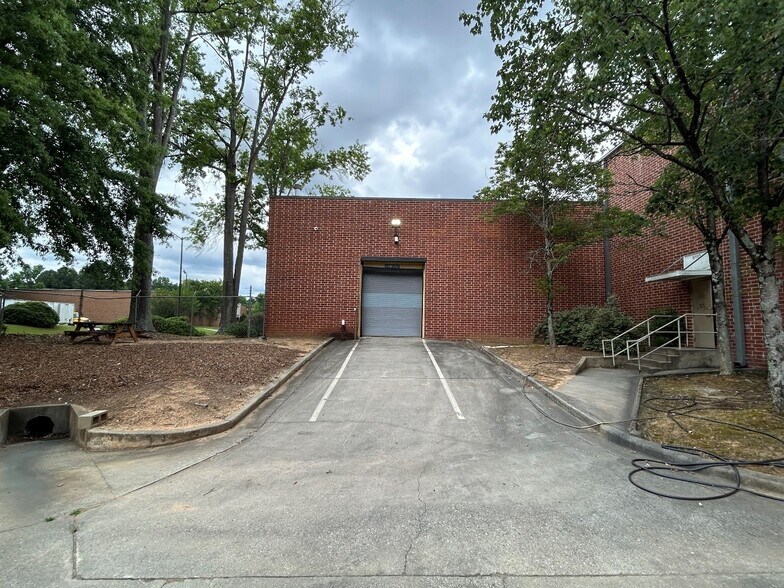 More Photos Of 6110 Boat Rock Blvd SW, Atlanta Warehouse For Lease