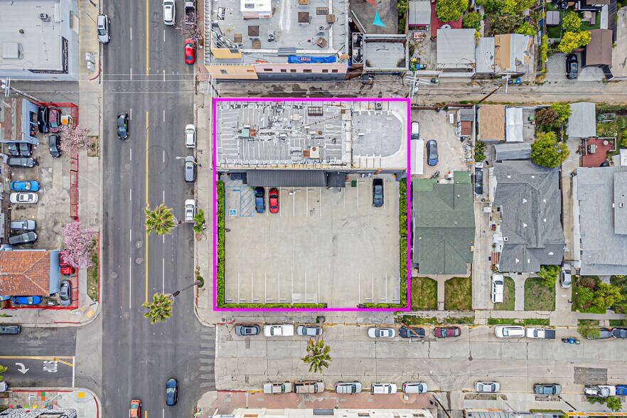 More Photos Of 3211 Beverly Blvd, Los Angeles Bar For Sale