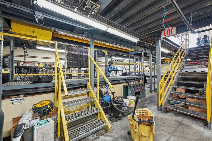 More Photos Of 615 W Ray Rd, Gilbert Carwash For Sale