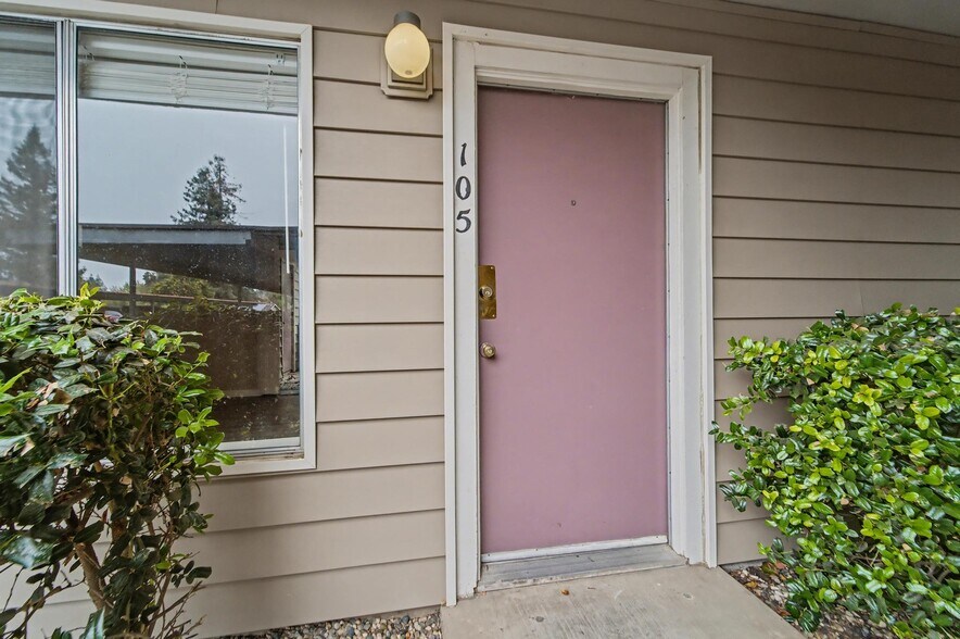 More Photos Of 1574 - 1576 Heather Dr, Yuba City Apartments For Sale
