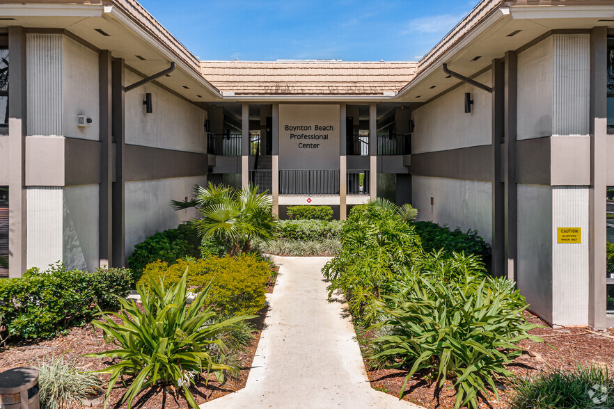 Primary Photo Of 1325 S Congress Ave, Boynton Beach Medical For Lease