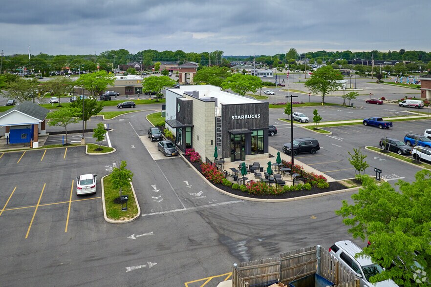 More Photos Of 1900 Empire Blvd, Webster Unknown For Lease