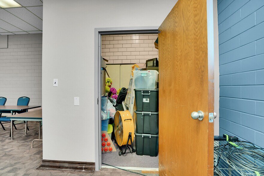 More Photos Of 330 Park Ave, Fort Lupton Office For Lease