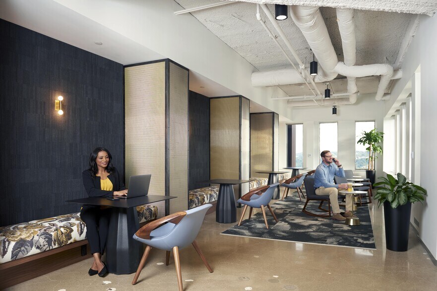More Photos Of 600 Grant St, Pittsburgh Office For Lease