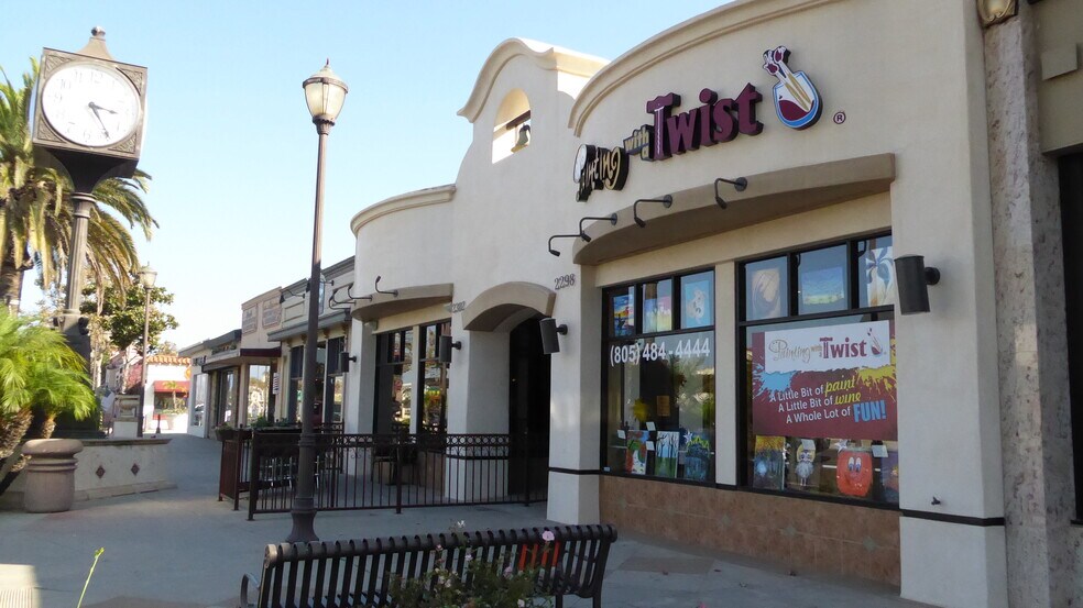 More Photos Of 2298-2302 Ventura Blvd, Camarillo Storefront For Lease