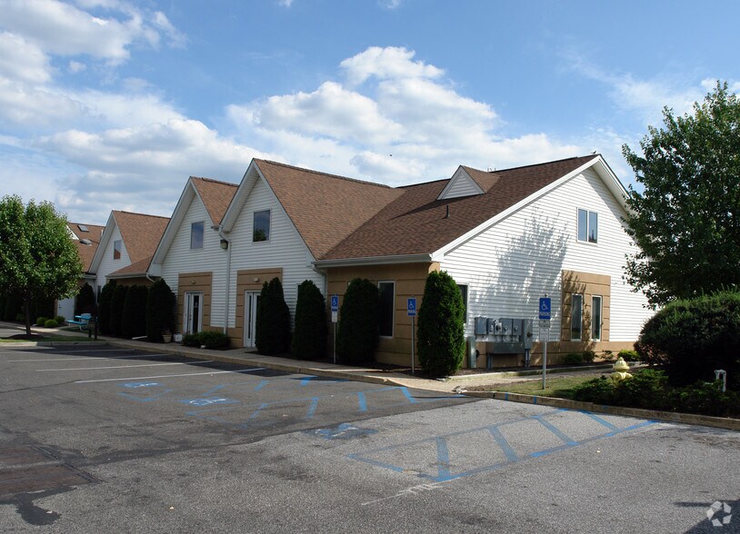 More Photos Of 705 W White Horse Rd, Voorhees Medical For Lease