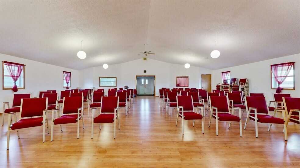 More Photos Of 554 Country Way N, Kalispell Religious Facility For Sale
