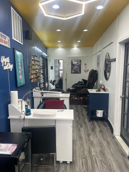 More Photos Of 2408 Grand Concourse, Bronx Office For Lease