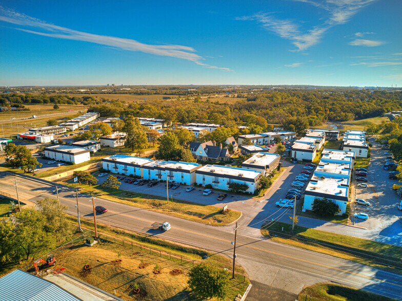 More Photos Of 139-151 N Garnett Rd, Tulsa Apartments For Sale
