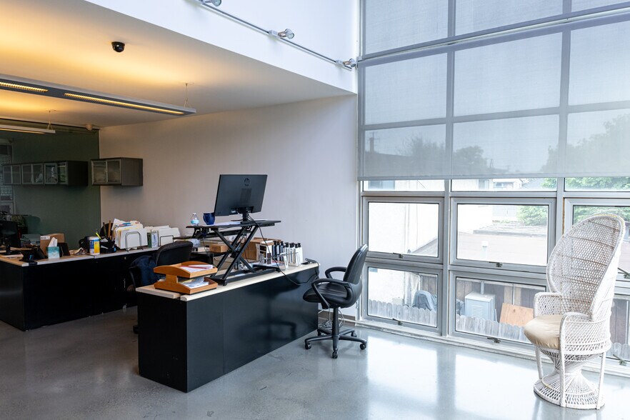 More Photos Of 1750 14th St, Santa Monica Loft Creative Space For Lease