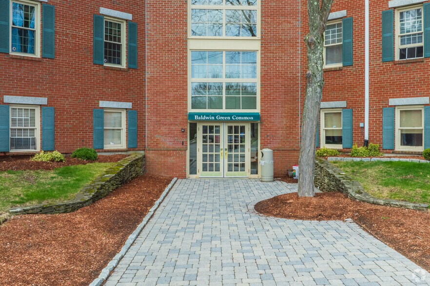 More Photos Of 3 Baldwin Green Cmn, Woburn Office For Sale