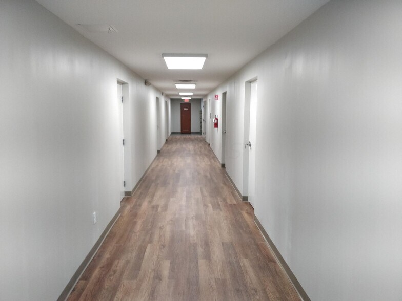 More Photos Of 3245 E Livingston Ave, Columbus Medical For Sale