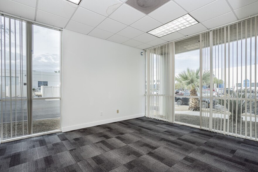 More Photos Of 3215 Birtcher Dr, Las Vegas Office For Lease