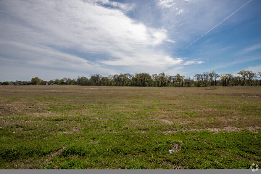 More Photos Of 2900 W Main St, Jenks Land For Sale