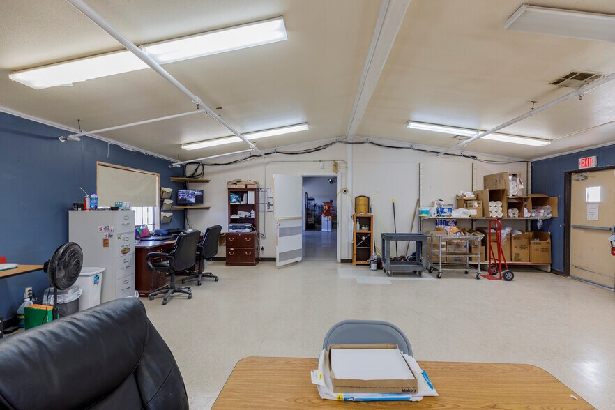 More Photos Of 600 E Quartz Ave, Sandy Valley Convenience Store For Sale