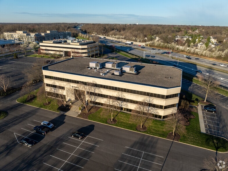 More Photos Of 8790 Governors Hill Dr, Cincinnati Office For Sale