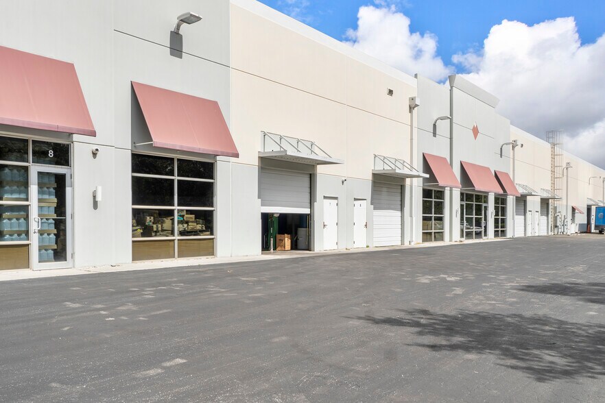 More Photos Of 15188 Park Of Commerce Blvd S, Jupiter Manufacturing For Lease