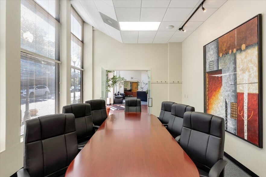 More Photos Of 2413 N Washington St, Denver Office For Sale